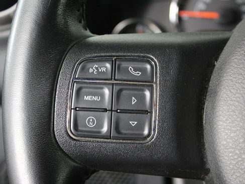 Used 2018 Jeep Wrangler Sport image 14