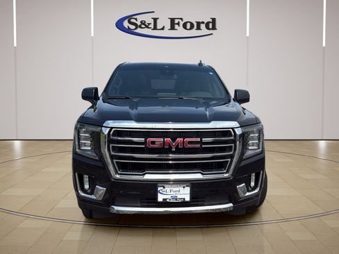 Used 2024 GMC Yukon XL SLT w/ SLT Luxury Package AWD/4WD image 12