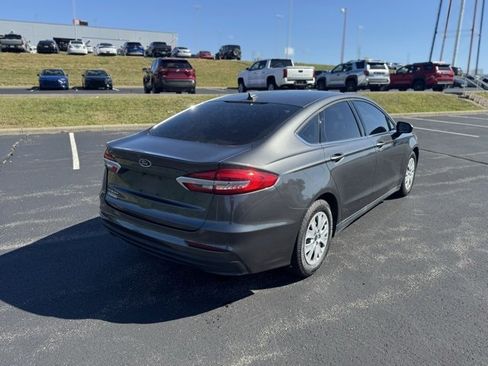 Used 2020 Ford Fusion S image 3