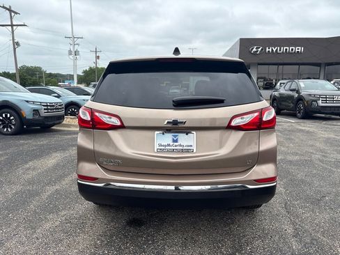 Used 2019 Chevrolet Equinox LT FWD image 8