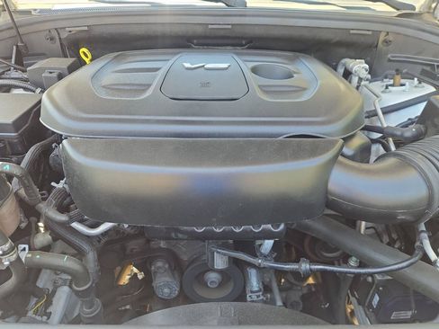 Used 2017 Jeep Grand Cherokee Overland AWD/4WD image 15