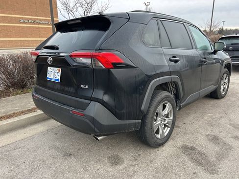 Used 2023 Toyota RAV4 XLE image 3