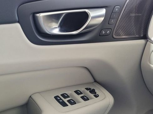 New 2026 Volvo XC60 T8 Ultra w/ Protection Package Premier image 21