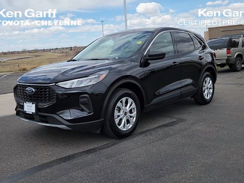 Used 2024 Ford Escape Active image 1