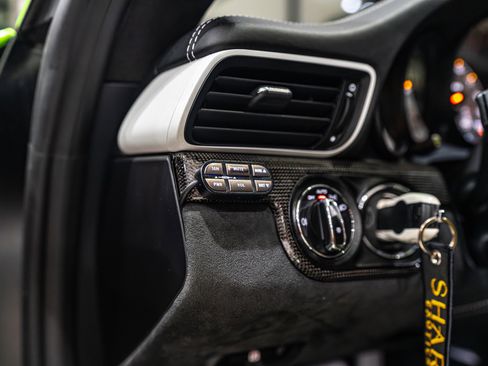 Used 2019 Porsche 911 GT3 RS image 9