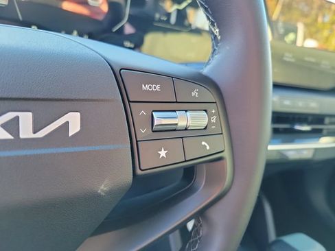 New 2025 Kia K4 GT-Line Turbo FWD image 12