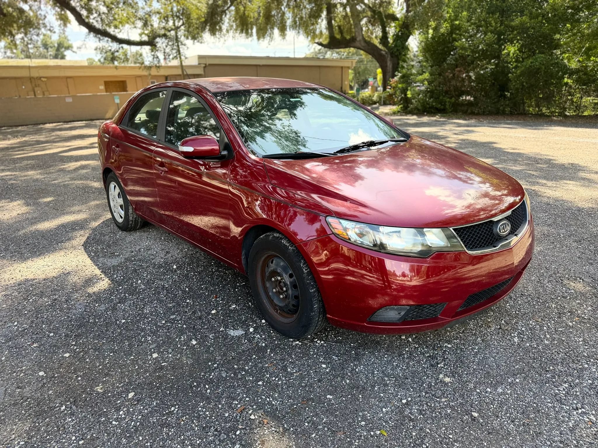 Used 2010 Kia Forte EX FWD image 2