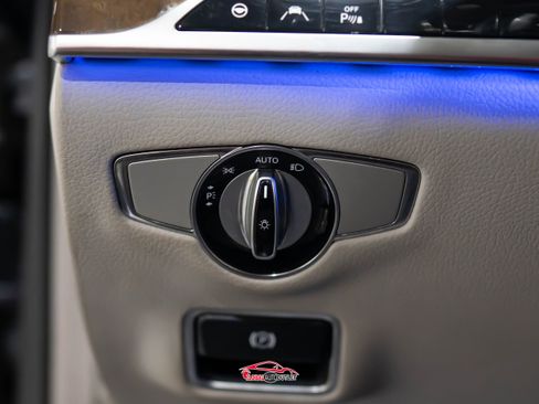 Used 2015 Mercedes-Benz S 550 Sedan image 41