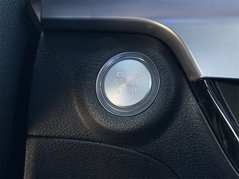 Used 2024 Kia Telluride S w/ S Sunroof Package image 22