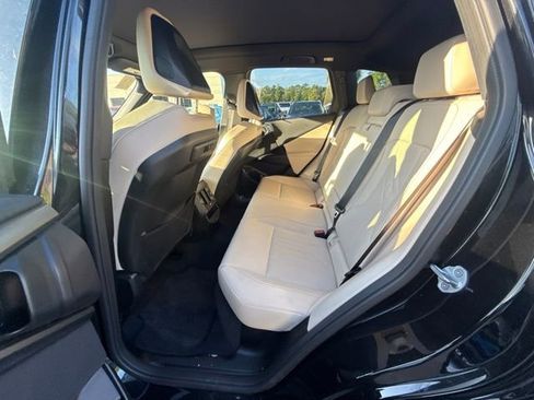 Used 2025 BMW X3 xDrive30i AWD/4WD image 5
