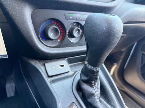 Used 2022 RAM ProMaster City Tradesman FWD image 21
