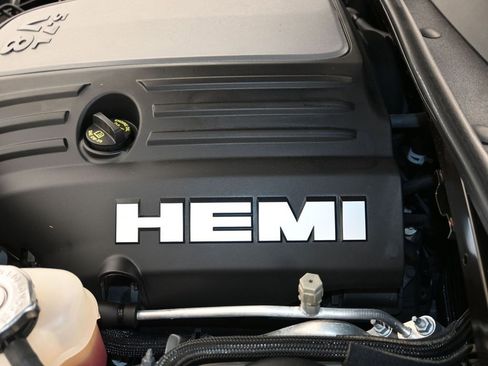 Used 2023 Dodge Challenger R/T image 27