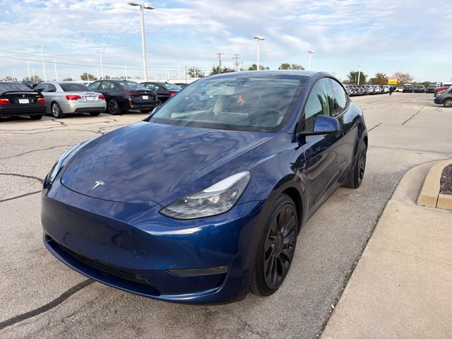 Used 2023 Tesla Model Y Performance AWD/4WD image 10