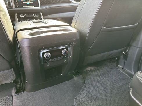 Certified 2023 GMC Yukon XL Denali image 28