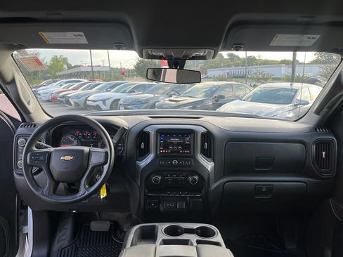 Used 2021 Chevrolet Silverado 1500 W/T w/ WT Value Package AWD/4WD image 22