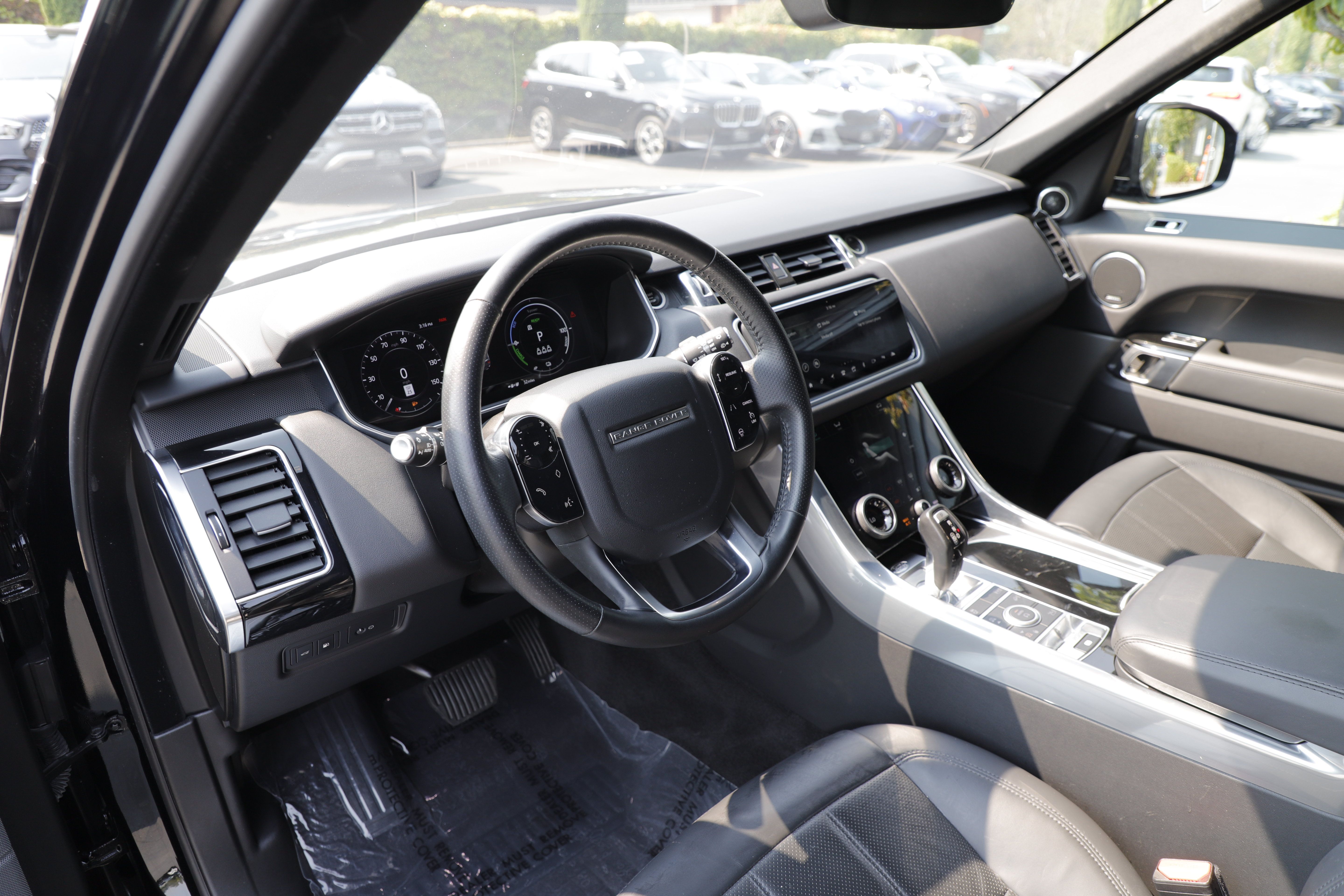 Used 2020 Land Rover Range Rover Sport HSE AWD/4WD image 15
