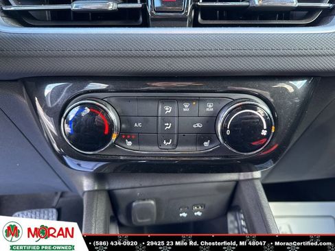 Used 2025 Chevrolet TrailBlazer LT w/ LT Cold Weather Package image 18