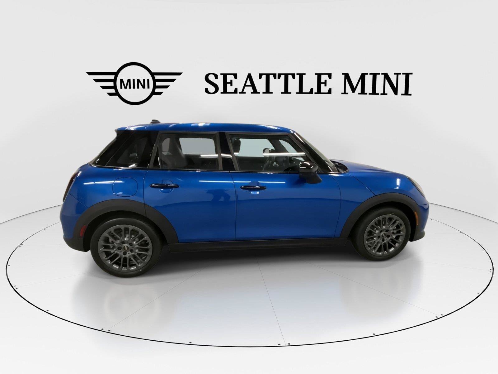 New 2026 MINI Cooper 4-Door Hardtop FWD image 12