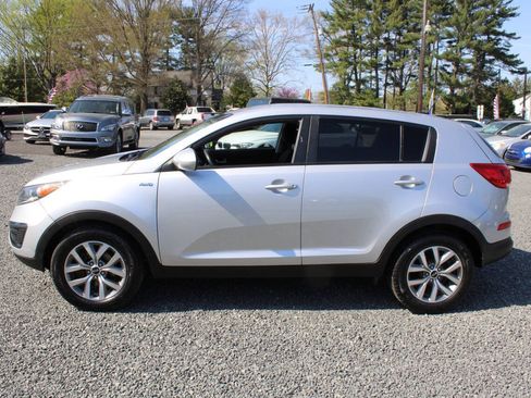 Used 2016 Kia Sportage LX AWD/4WD image 10