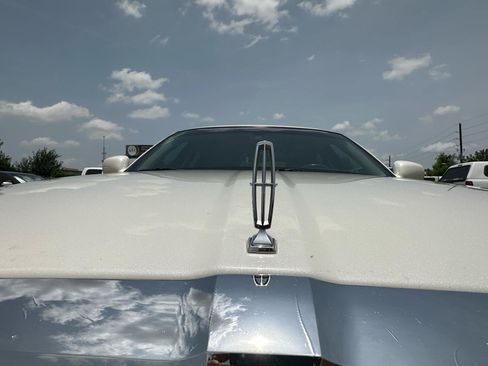 Used 2006 Lincoln Town Car Signature RWD image 21