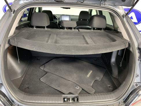 Used 2023 Hyundai Kona SEL FWD image 35