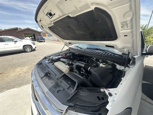 Used 2024 Ford Expedition Platinum AWD/4WD image 23