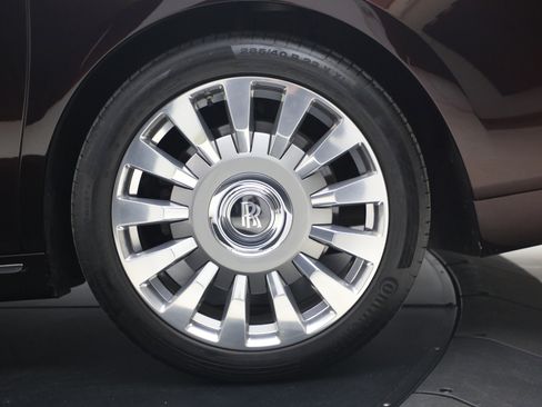 Certified 2018 Rolls-Royce Phantom Extended Wheelbase image 33