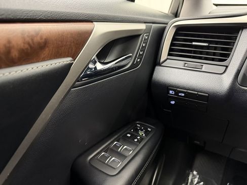 Used 2022 Lexus RX 350L Premium image 15