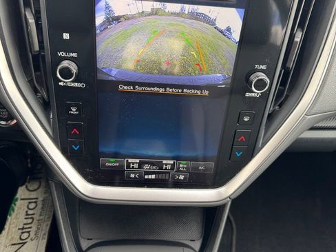 Certified 2024 Subaru Crosstrek 2.0i Premium AWD/4WD image 17
