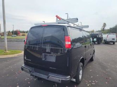 New 2025 Chevrolet Express 2500 w/ Driver Convenience Package RWD image 28