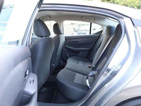 Certified 2025 Nissan Sentra SV FWD image 19