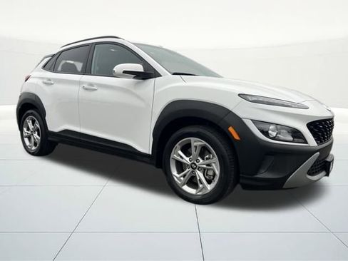 Certified 2022 Hyundai Kona SEL image 7