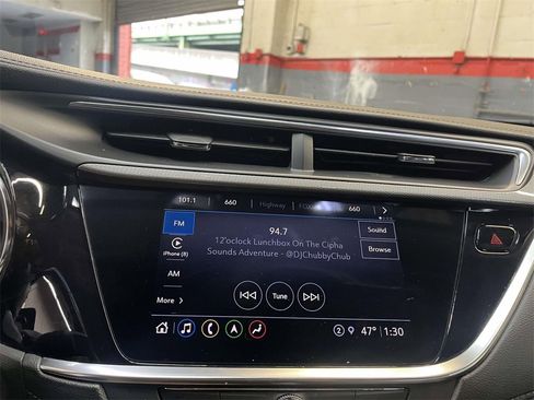 Used 2021 Buick Encore GX Essence w/ Advanced Technology Package image 17