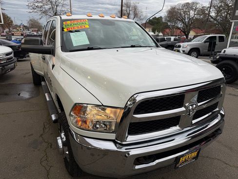 Used 2017 RAM 3500 Tradesman w/ Chrome Appearance Group image 44