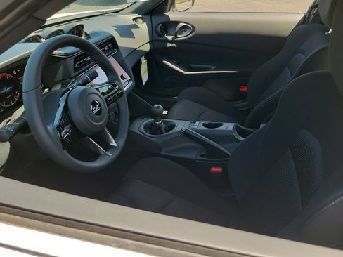 New 2027 Nissan Z Performance w/ Essentials Package (Sport) RWD image 3