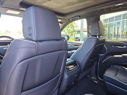 Used 2021 Cadillac Escalade Premium Luxury w/ Driver Assist Tech Package image 18