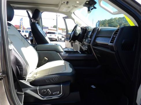 Used 2020 Ford F250 Limited image 34