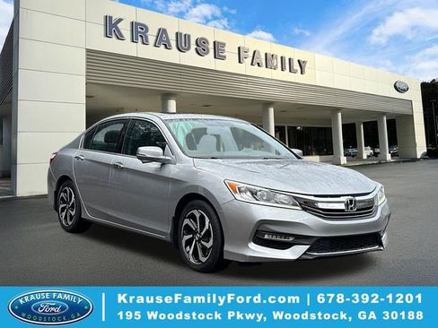 Used 2017 Honda Accord EX-L image 1