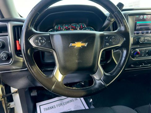 Used 2018 Chevrolet Silverado 1500 LT w/ LT Eassist Package image 32