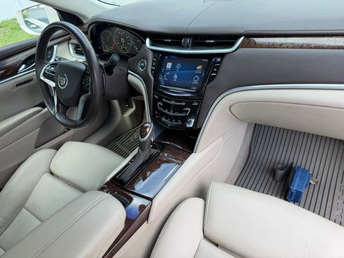 Used 2013 Cadillac XTS Premium FWD image 49