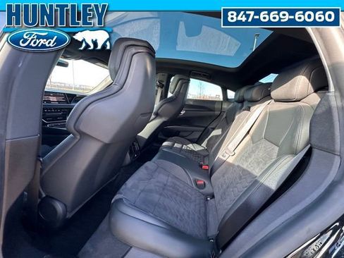 Used 2022 Audi e-tron GT Premium Plus w/ Performance Package AWD/4WD image 14
