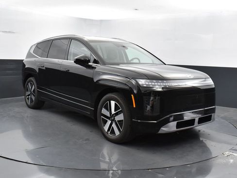 New 2026 Hyundai Ioniq 9 SEL image 4