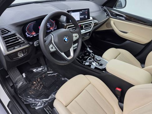 Used 2023 BMW X3 xDrive30i w/ Convenience Package image 10