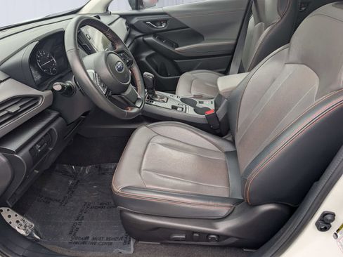 Used 2024 Subaru Crosstrek 2.5i Limited w/ Crosstrek Mirror Package AWD/4WD image 14