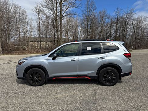 Used 2021 Subaru Forester Sport image 4