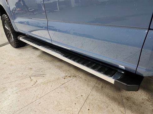 Used 2023 Ford F150 Lariat image 45