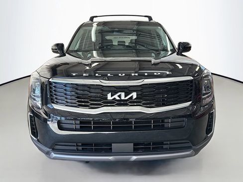 Used 2022 Kia Telluride EX w/ Towing Package image 3