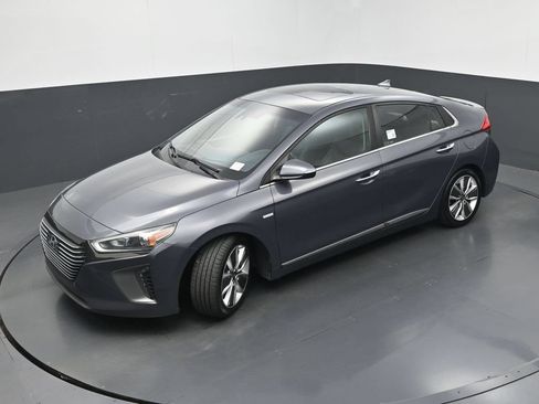 Used 2018 Hyundai Ioniq Limited w/ Limited Ultimate Package 03 FWD image 32