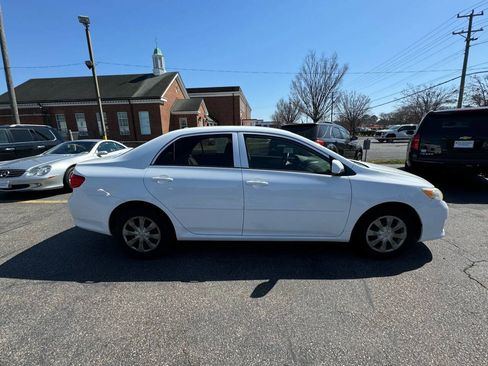 Used 2009 Toyota Corolla LE FWD image 9