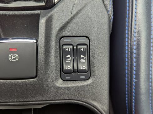 Used 2019 Subaru Crosstrek Hybrid w/ Moonroof Package w/Navigation AWD/4WD image 33